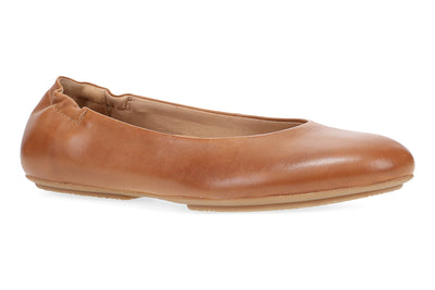 Dansko Mollie in Luggage Nappa - side view