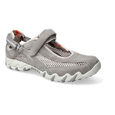 Cement