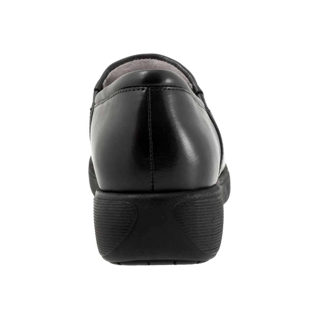 softwalk meredith nurse shoe