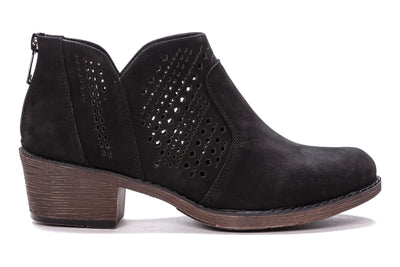Propet Remy in Black - side view