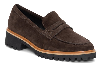 ara Karina in Brown - side view
