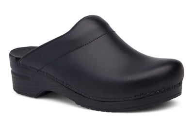 Dansko Karl in Black Box - side view