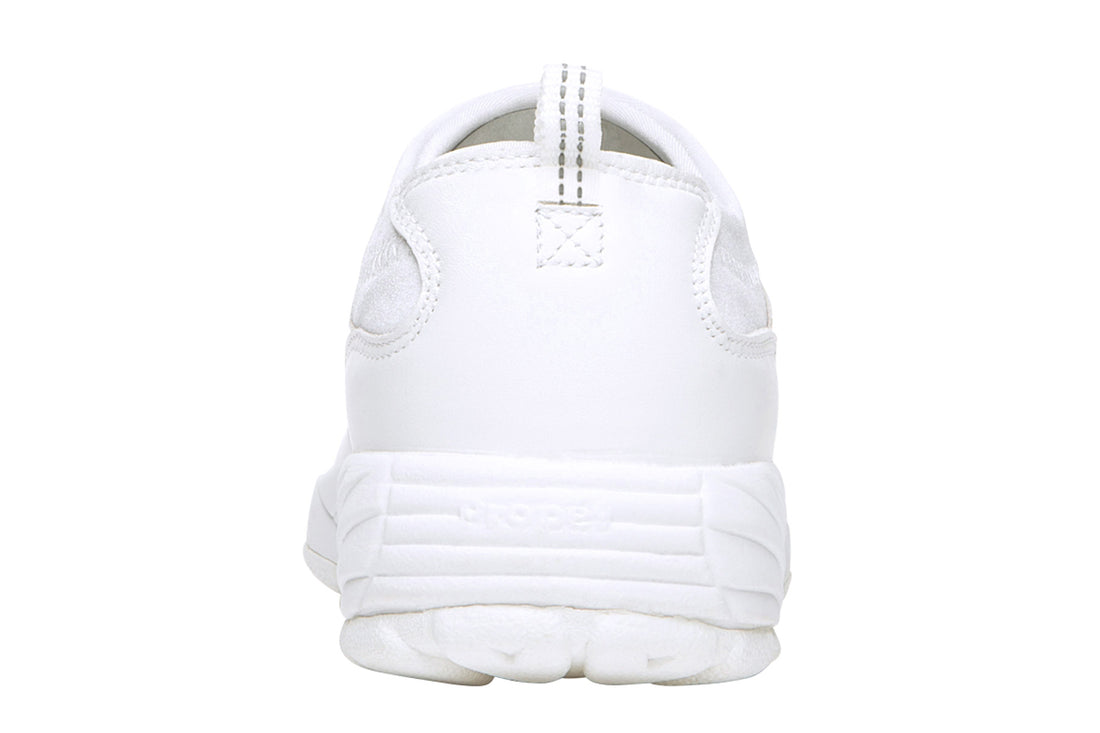 Slip-on shoe, white leather, Propet Ww So II Sr, cushioned insole, thick sole, subtle stitching for women.