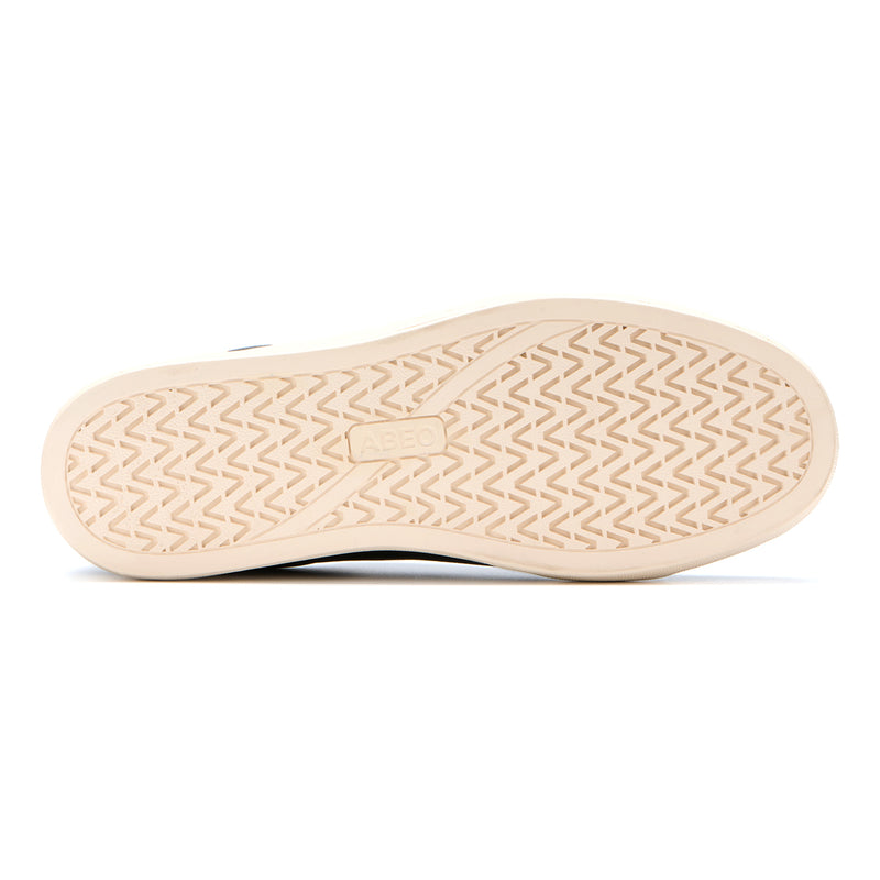 Encore Sneaker