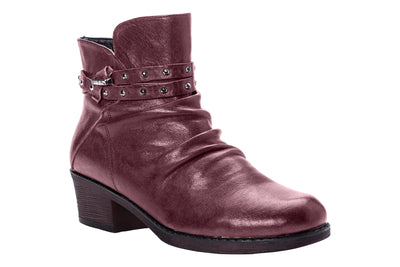 Propet Roxie in Bordo - side view
