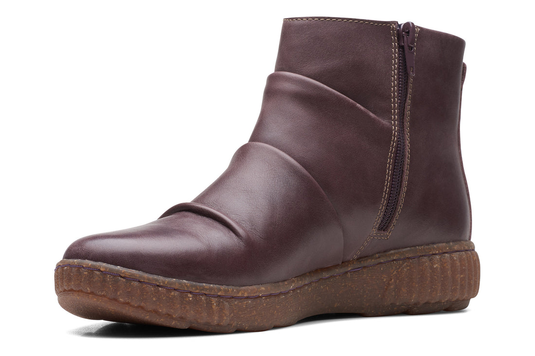 Caroline Rae