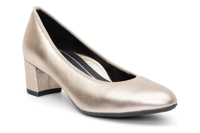 ara Kendall in Platinum - side view