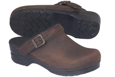 Dansko Ingrid in Antique Brown Oiled - side view