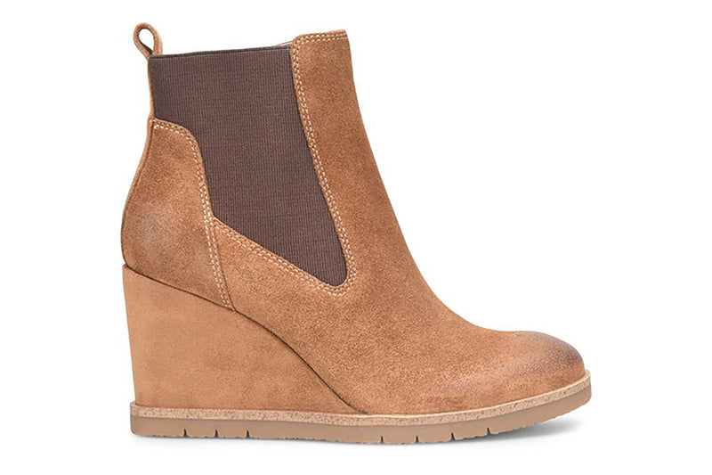 Sofft wedge boots outlet