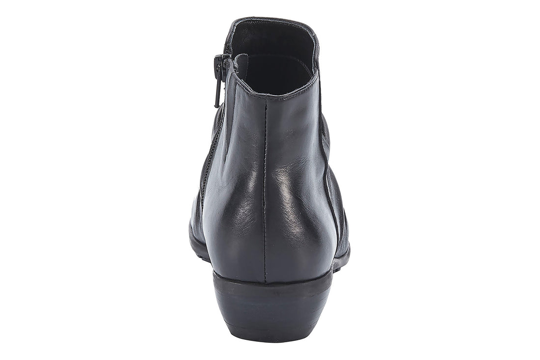 Ros Hommerson Esme W BRANDED BOOTS Black Leather Pair Back View