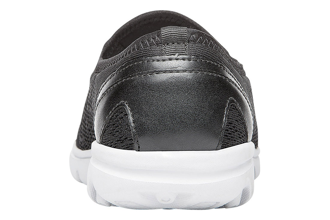 Travelactiv Slip On