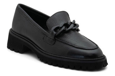 ara Kiana in Black - side view