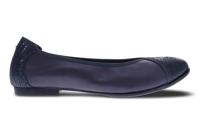 Flat Feet