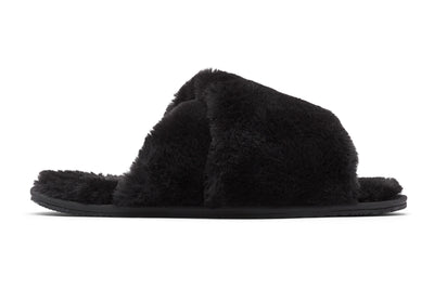 Sorel Go Mail Run in Black - side view
