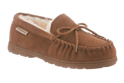BEARPAW Women's Mindy in Hickory - side view