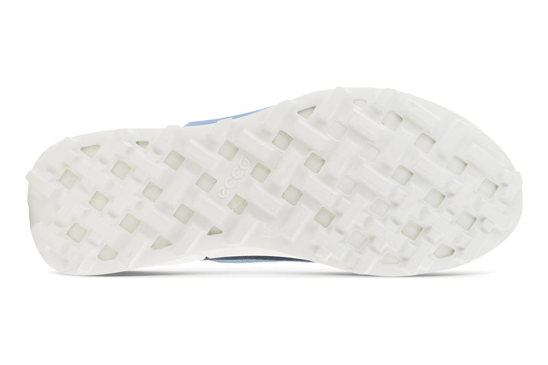 ECCO SHOCK THRU Technology offer shock absorption with every step