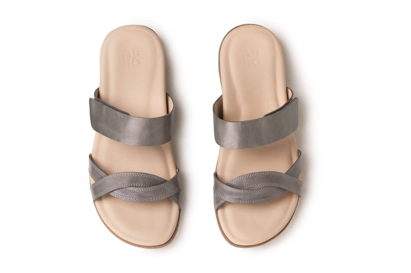 orthopedic shoe
