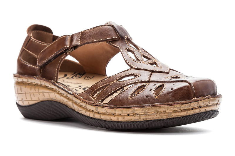 Propet jenna sales fisherman sandal