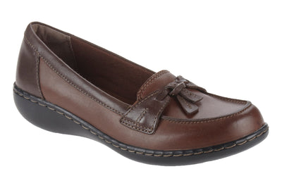 Clarks Ashland Bubble in Brown - side view